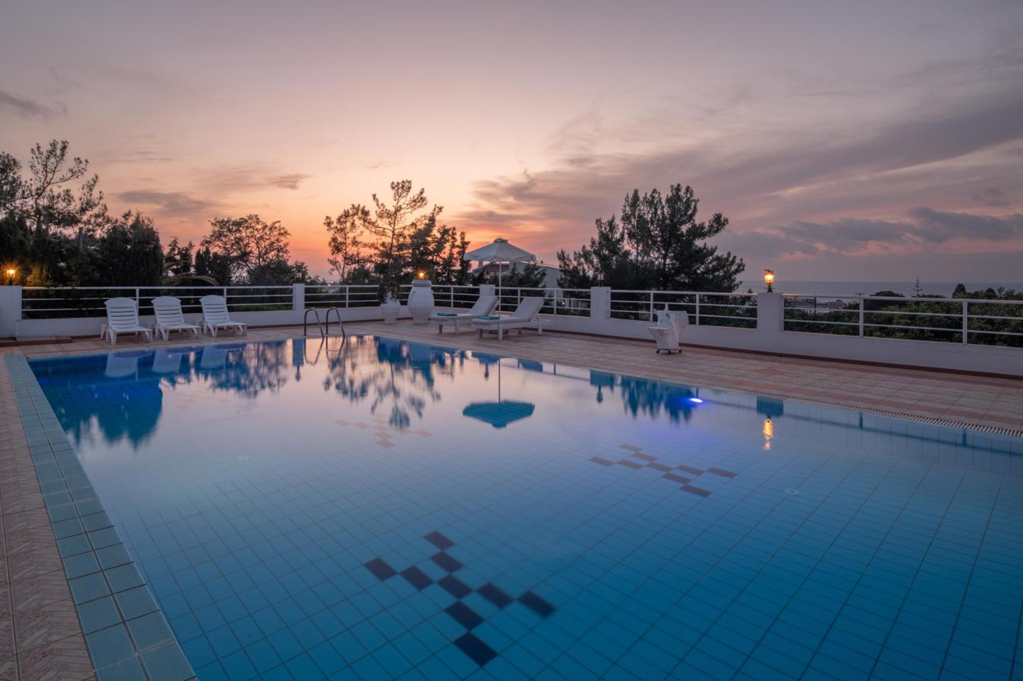 Aegean Apartments Hersonissos  Exteriör bild