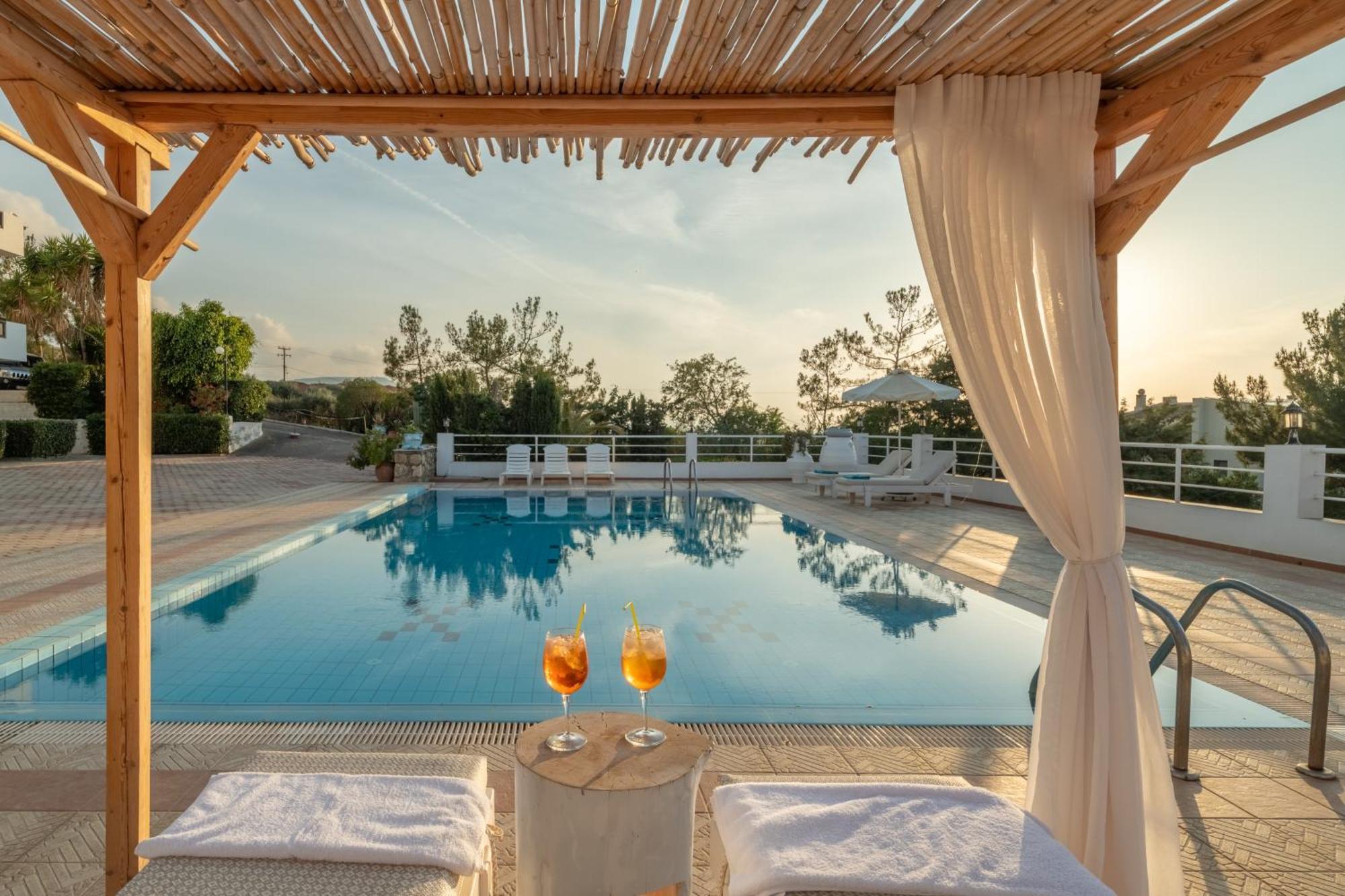 Aegean Apartments Hersonissos  Exteriör bild